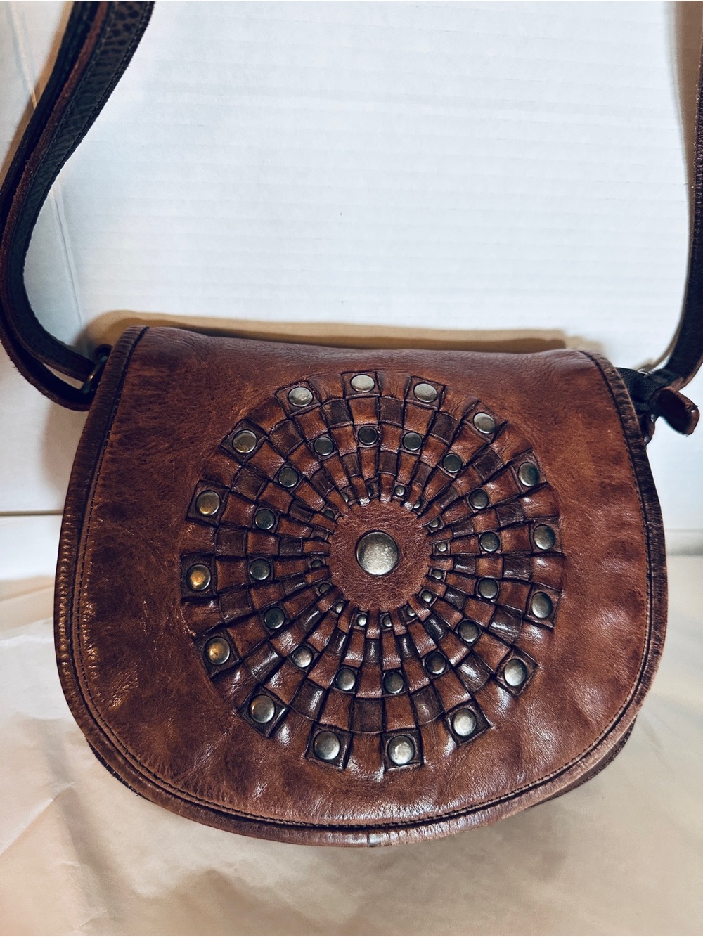 Vilenca Holland Brown Leather Studded Medallion Crossbody Bag